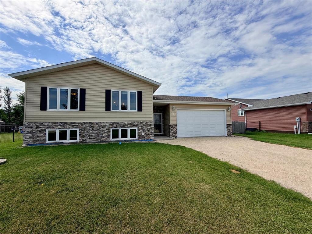 335 6th Avenue, Oakville, Manitoba  R0H 0Y0 - Photo 25 - 202619708