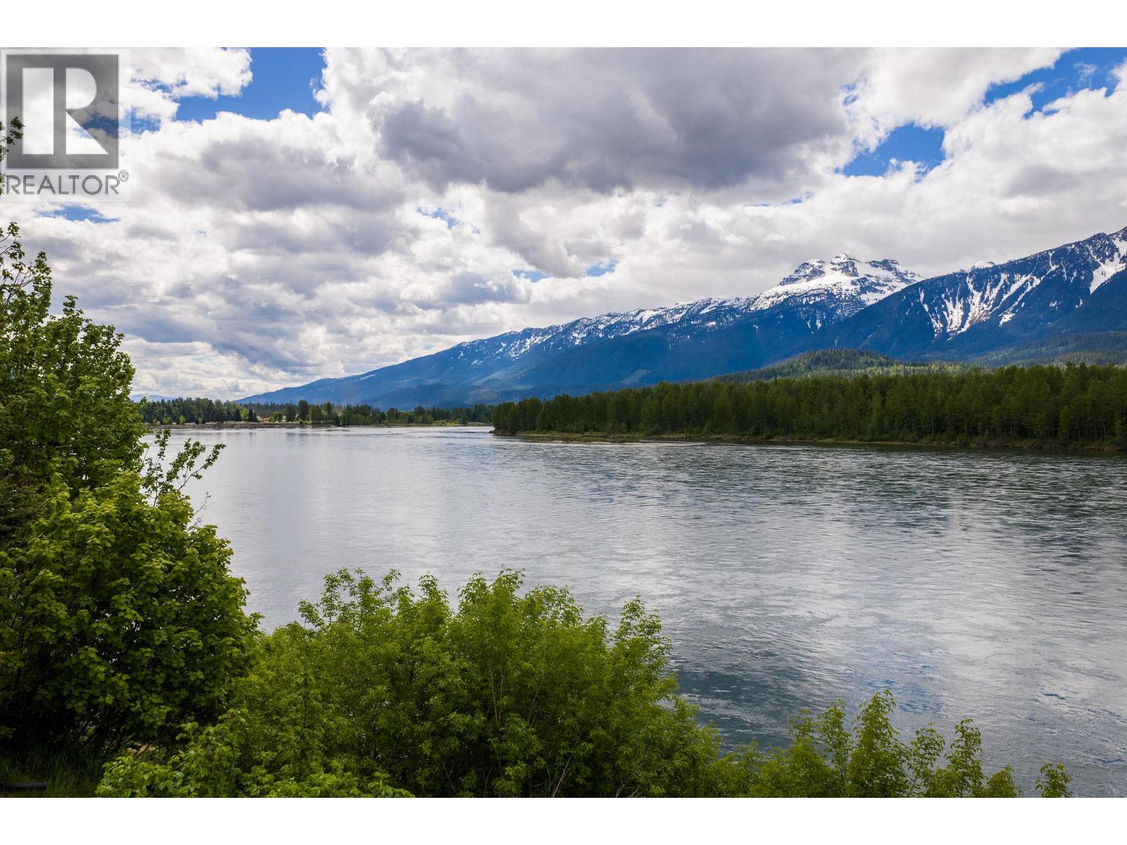 1311 Front Street, Revelstoke, British Columbia  V0E 2S0 - Photo 10 - 10387068