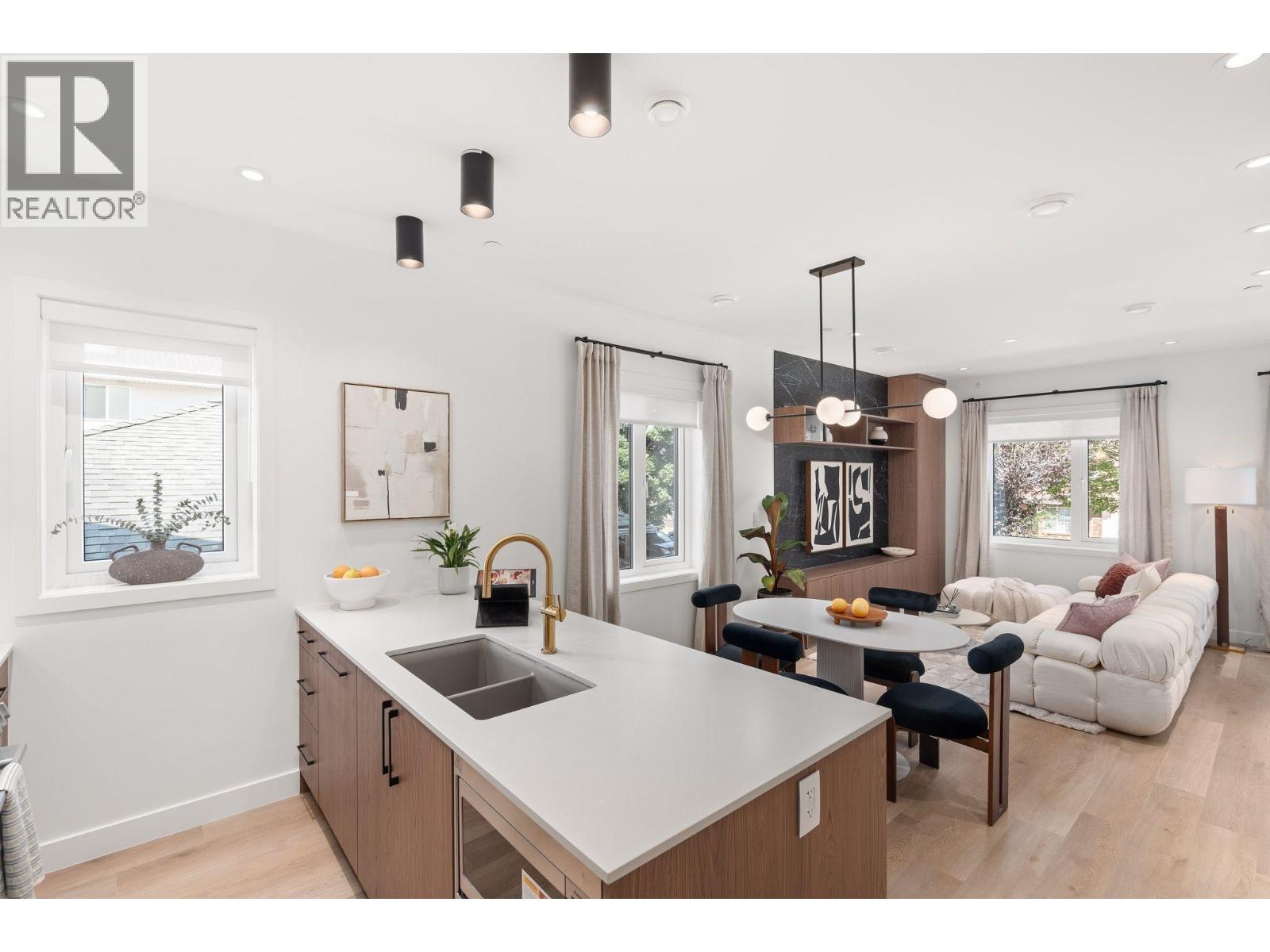 5 2240 E 40th Avenue, Vancouver, British Columbia V5P 1J5 - Photo 8 - R3120698