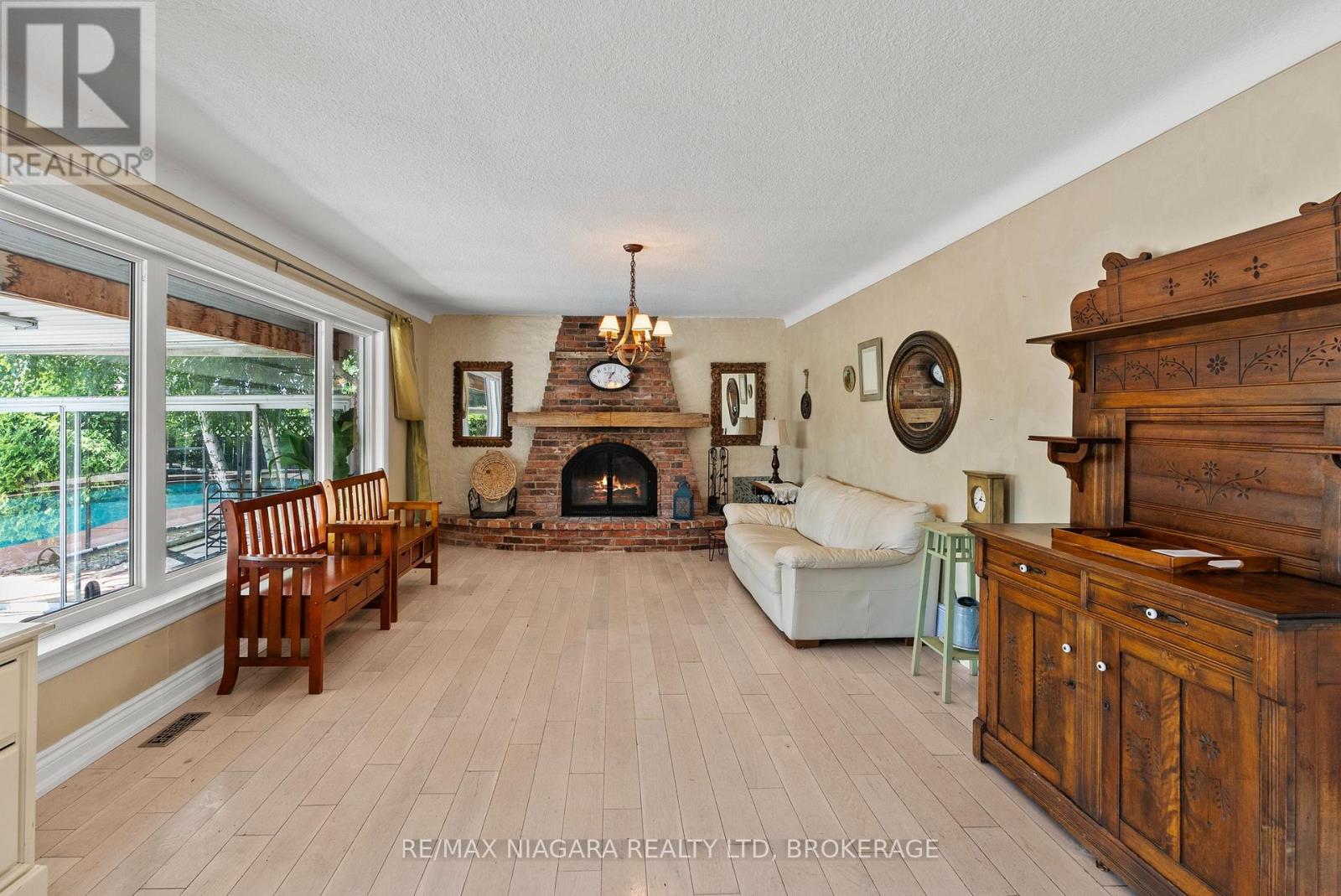21 Garrison Village Drive, Niagara-On-The-Lake, Ontario  L0S 1J0 - Photo 18 - X13644454