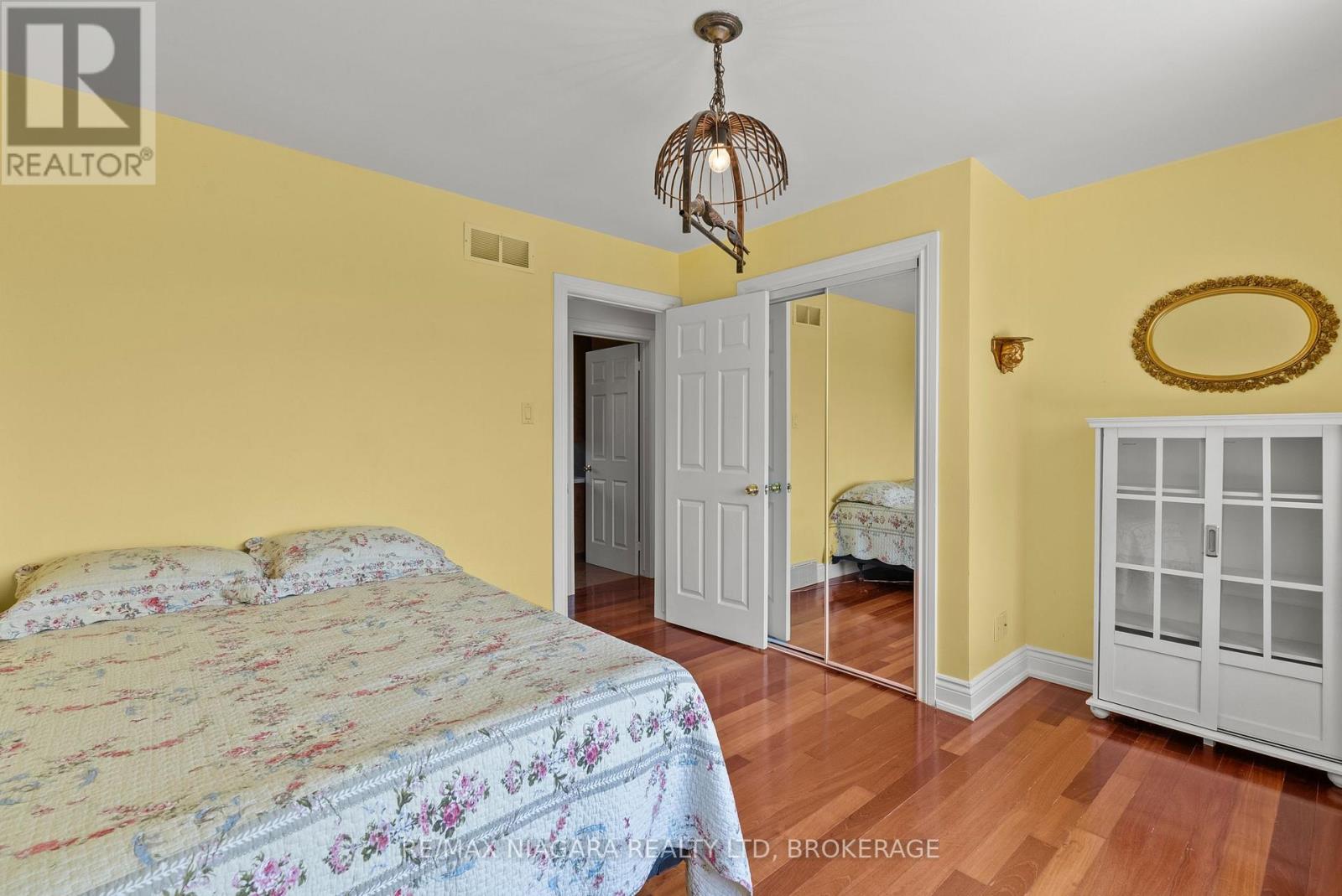21 Garrison Village Drive, Niagara-On-The-Lake, Ontario  L0S 1J0 - Photo 25 - X13644454