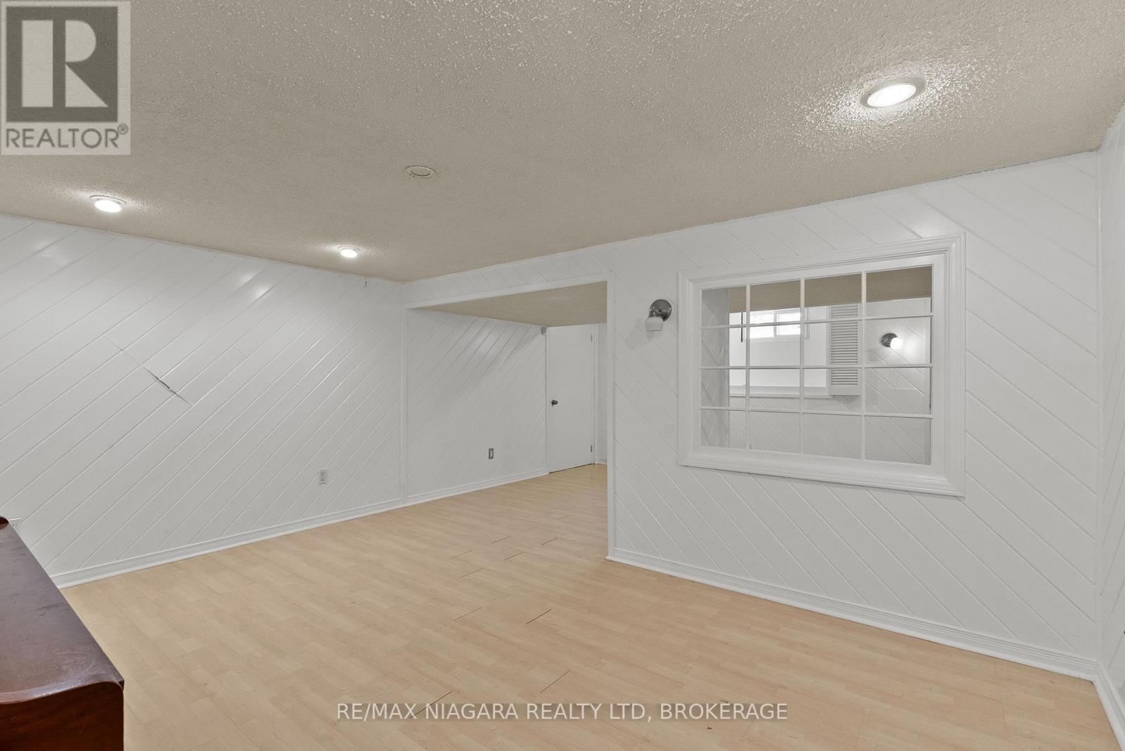21 Garrison Village Drive, Niagara-On-The-Lake, Ontario  L0S 1J0 - Photo 31 - X13644454