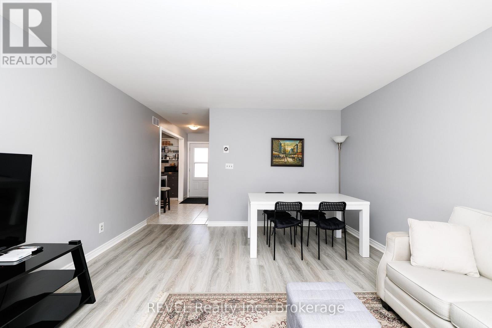 25 - 6476 Huggins Street, Niagara Falls, Ontario  L2J 1G9 - Photo 9 - X13647588