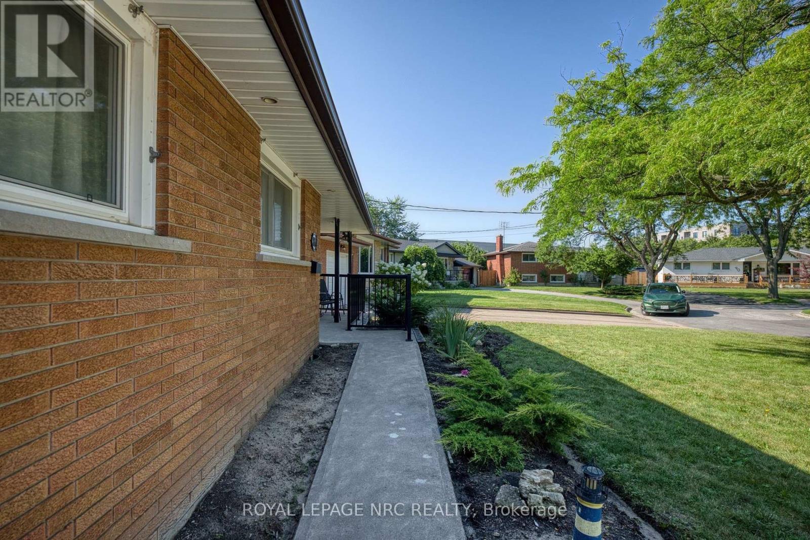 85 Regent Drive, St. Catharines, Ontario  L2M 3L9 - Photo 5 - X13647592
