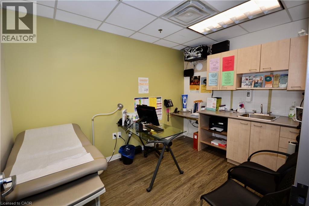 325 Winterberry Drive Unit# 204, Stoney Creek, Ontario L8J 0B6 - Photo 11 - 40848618