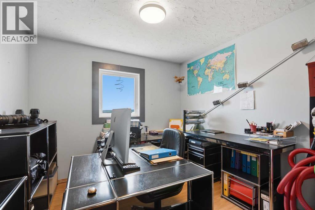 45040 421a Township, Rural Ponoka County, Alberta  T0C 2J0 - Photo 29 - A2333081