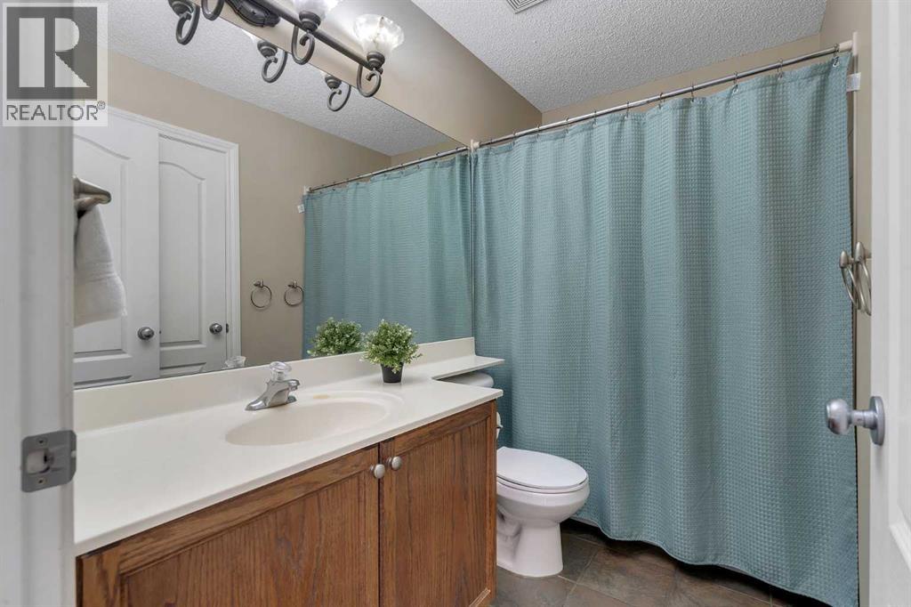 169 West Creek Boulevard, Chestermere, Alberta  T1X 1P5 - Photo 29 - A2335420