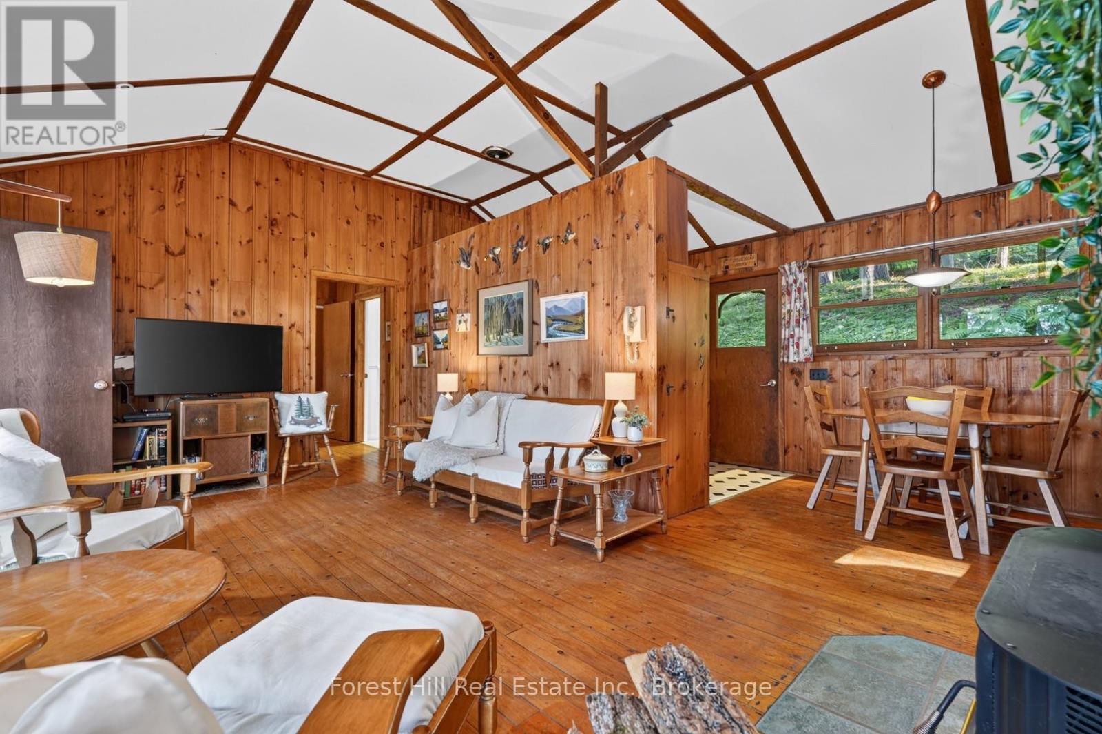 1110 Joseph Tapley Road, Lake Of Bays, Ontario  P0A 1H0 - Photo 15 - X13647530