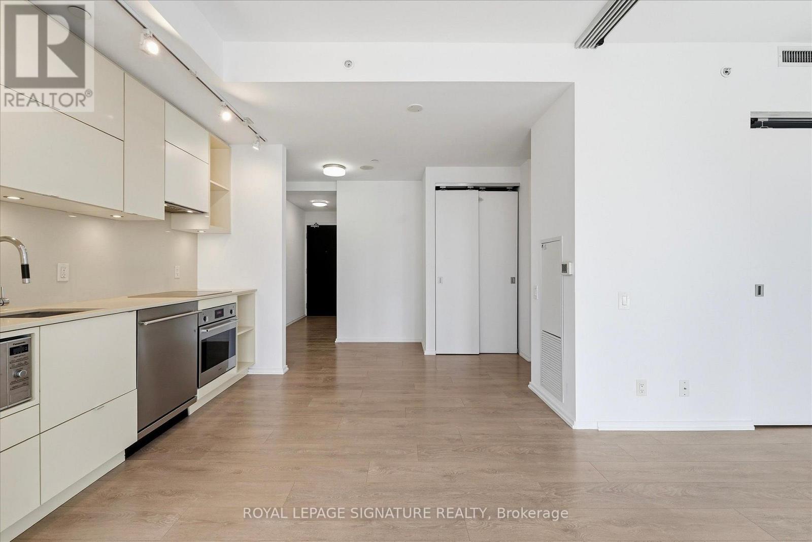 3012 - 125 Peter Street, Toronto, Ontario  M5V 0M2 - Photo 11 - C13647508