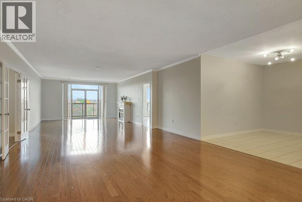 255 Keats Way Unit# 805, Waterloo, Ontario  N2L 6N6 - Photo 9 - 40792825