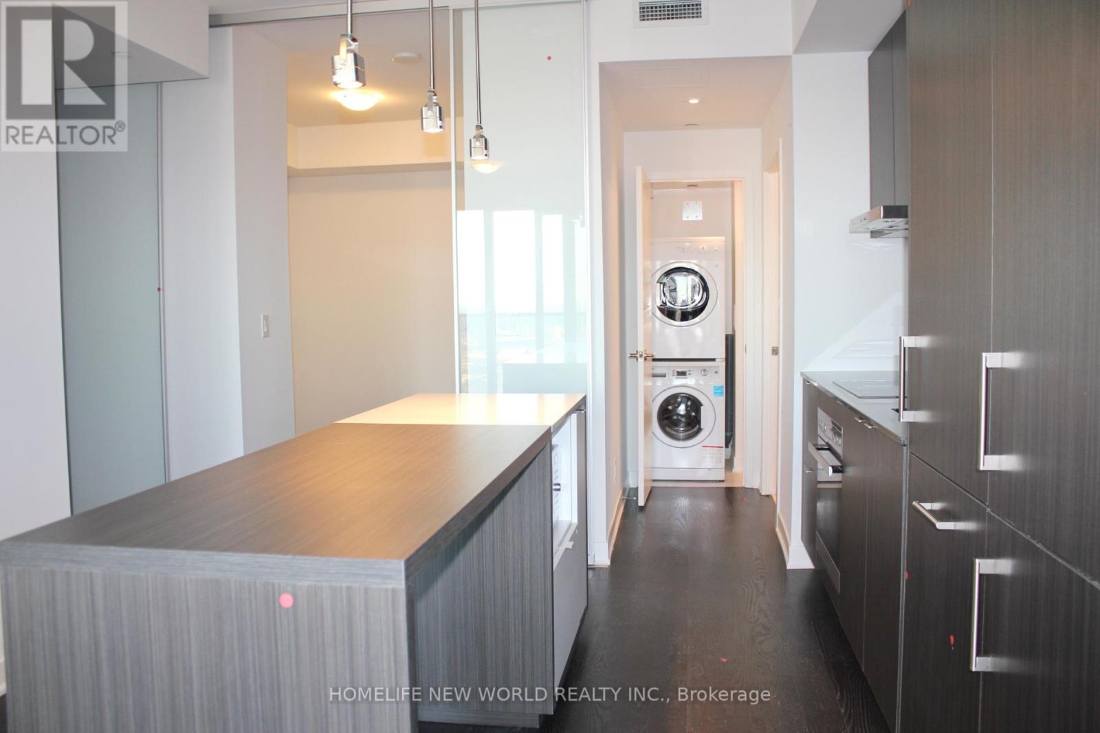 6806 - 88 Harbour Street, Toronto, Ontario  M5J 0C3 - Photo 13 - C13647564