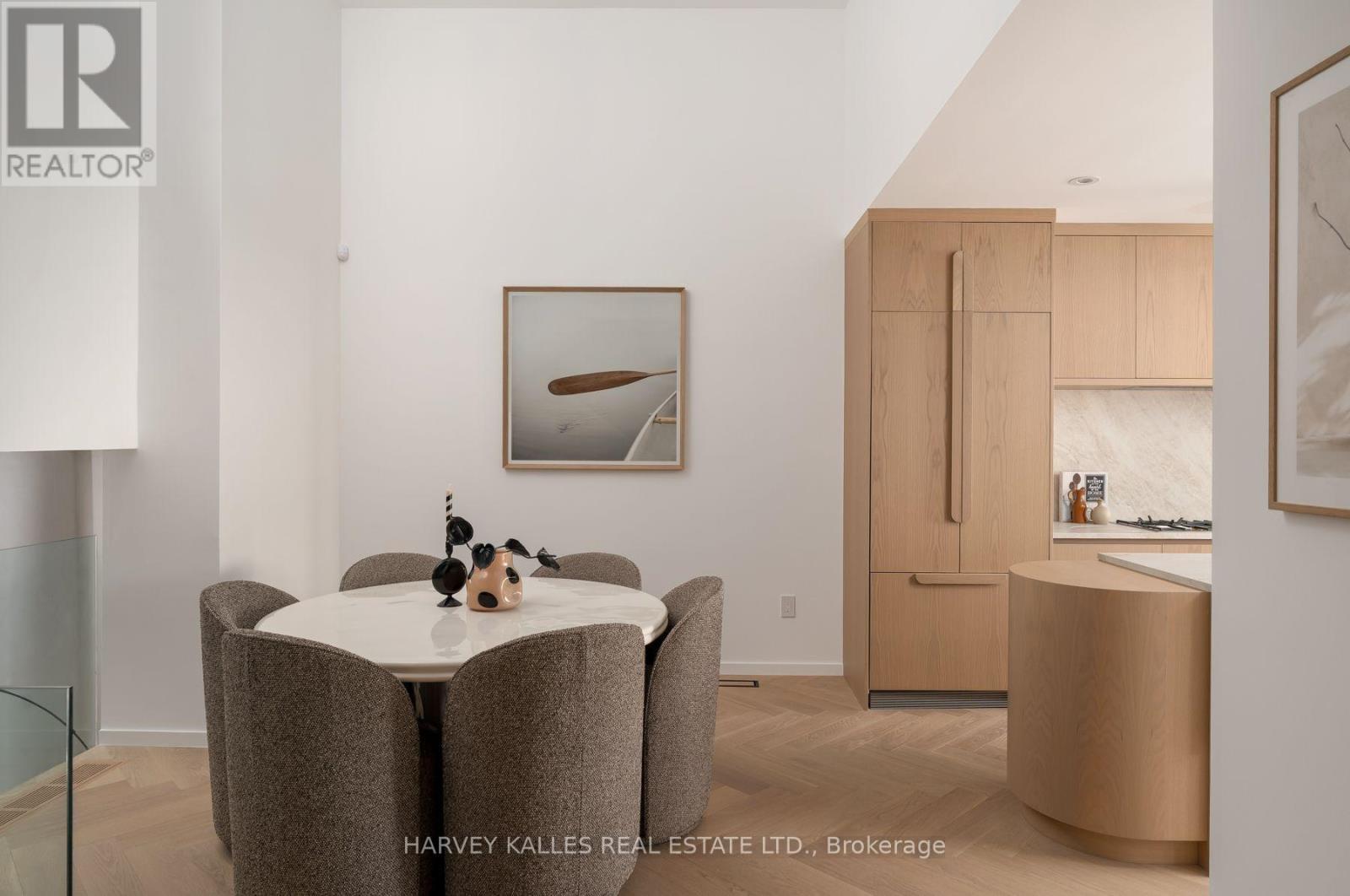 534 Duplex Avenue, Toronto, Ontario  M4R 1E6 - Photo 7 - C13647600