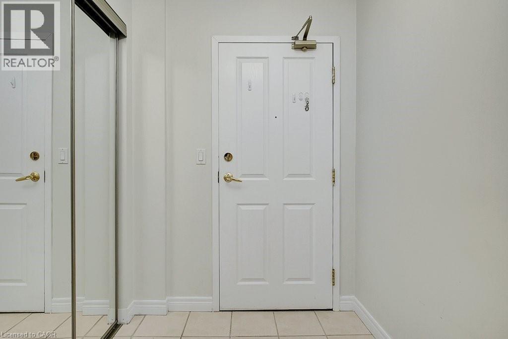 255 Keats Way Unit# 805, Waterloo, Ontario  N2L 6N6 - Photo 30 - 40792825
