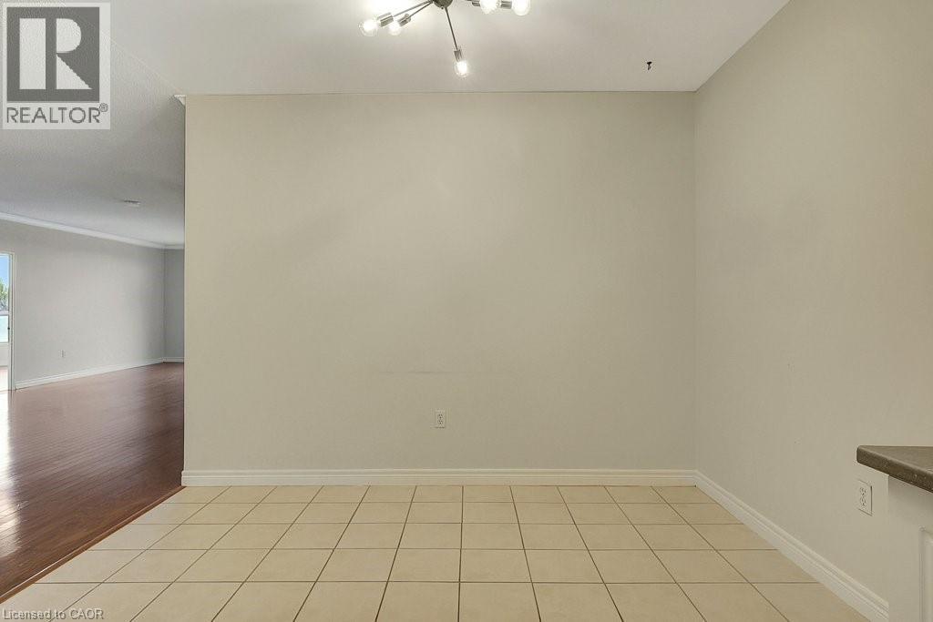 255 Keats Way Unit# 805, Waterloo, Ontario  N2L 6N6 - Photo 15 - 40792825