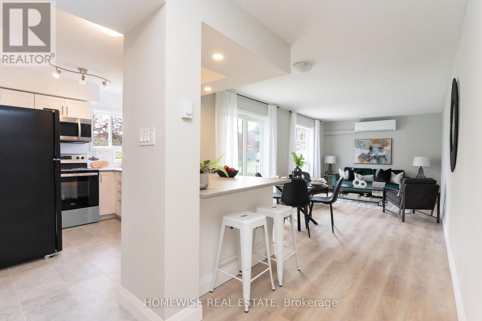 B17 - 240 Ormond Drive, Oshawa, Ontario  L1G 6T5 - Photo 8 - E13647482