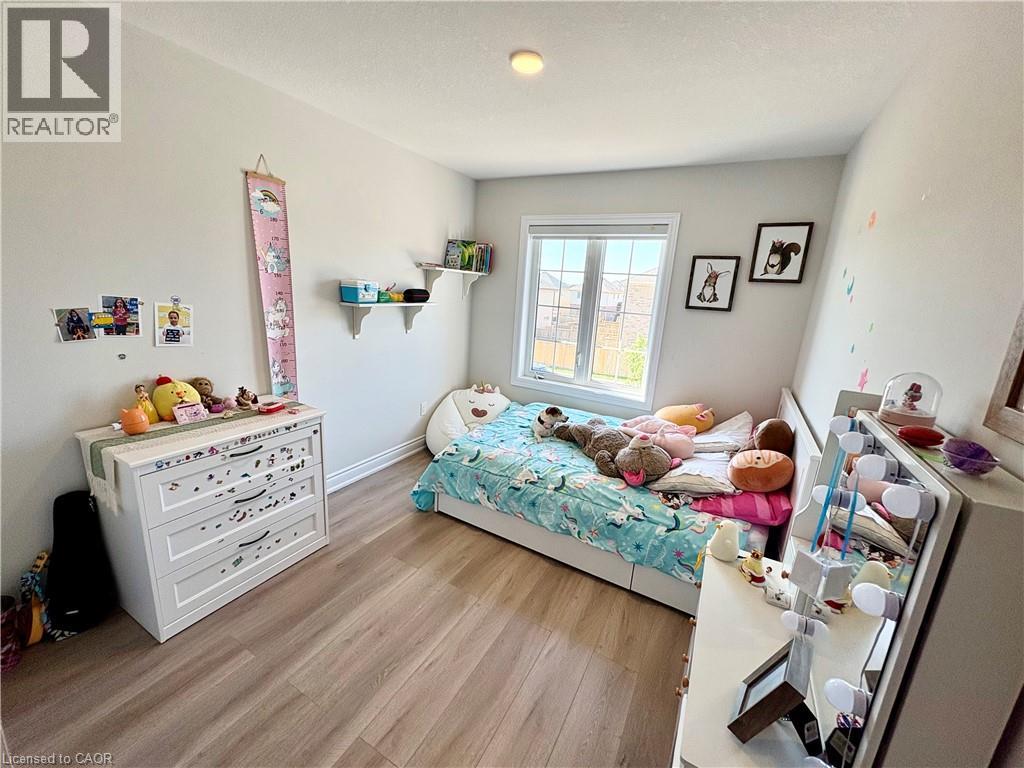 4 Harmony Way, Thorold, Ontario  L2V 0B8 - Photo 11 - 40853765