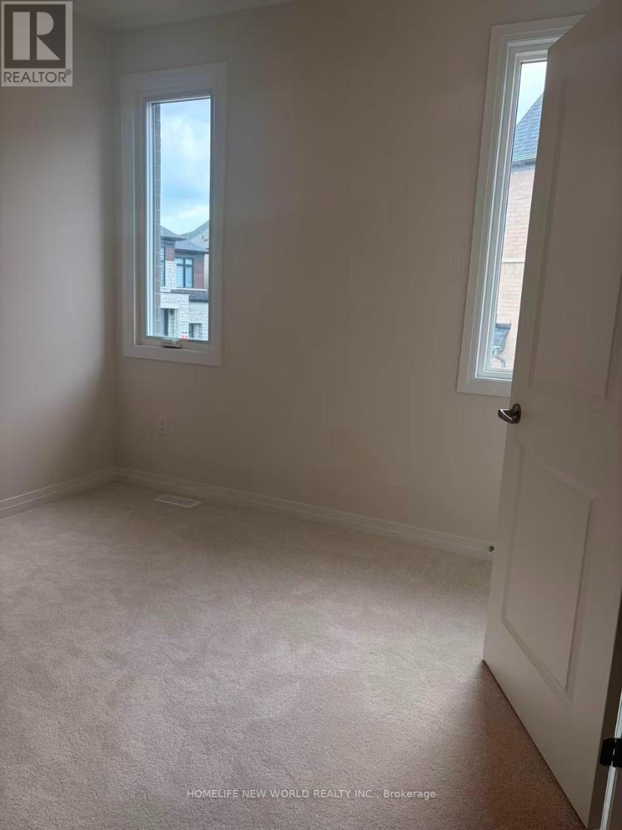 2909 Nakina Street, Pickering, Ontario  L1X 0P7 - Photo 12 - E13647536
