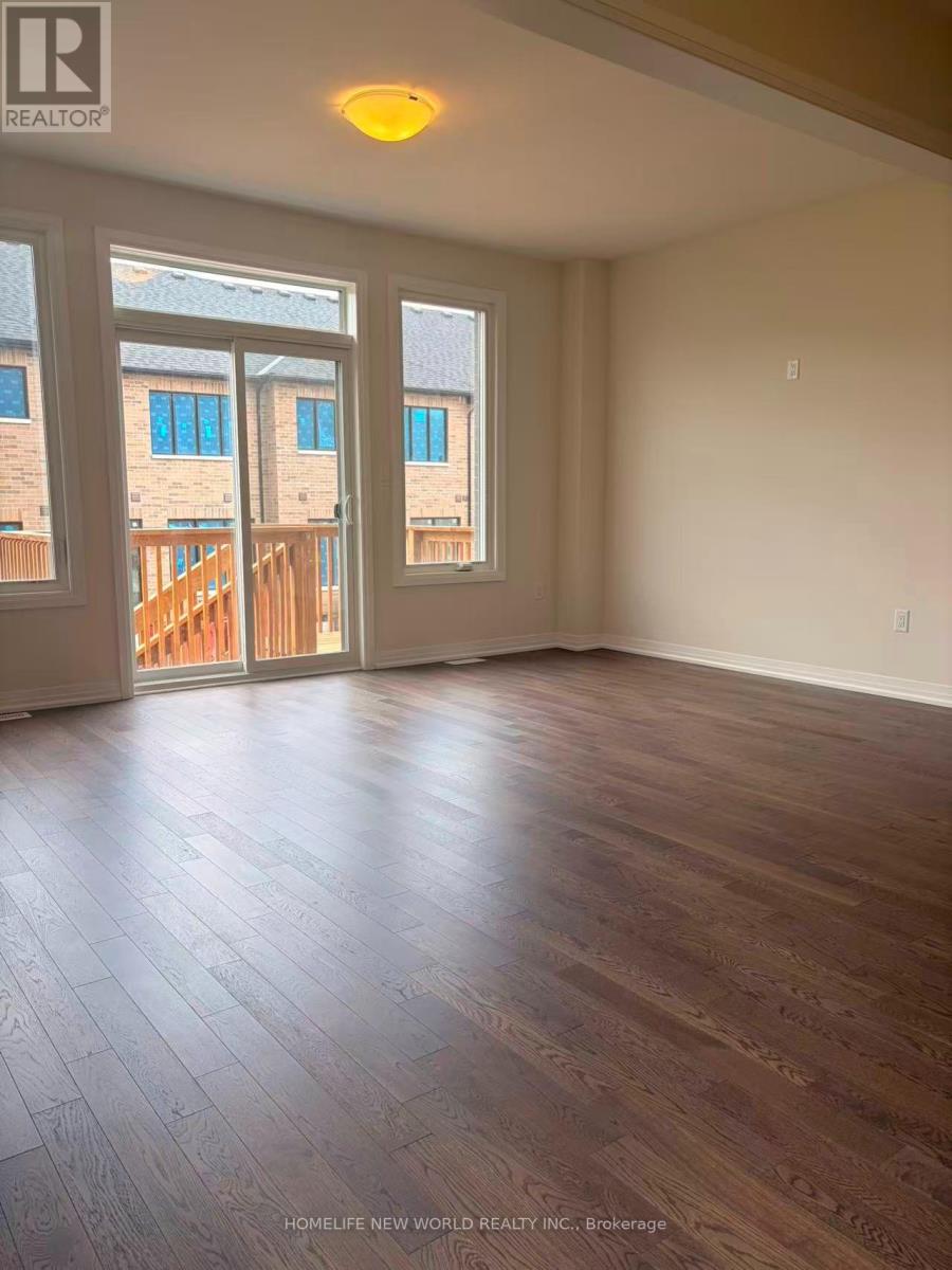 2909 Nakina Street, Pickering, Ontario  L1X 0P7 - Photo 4 - E13647536