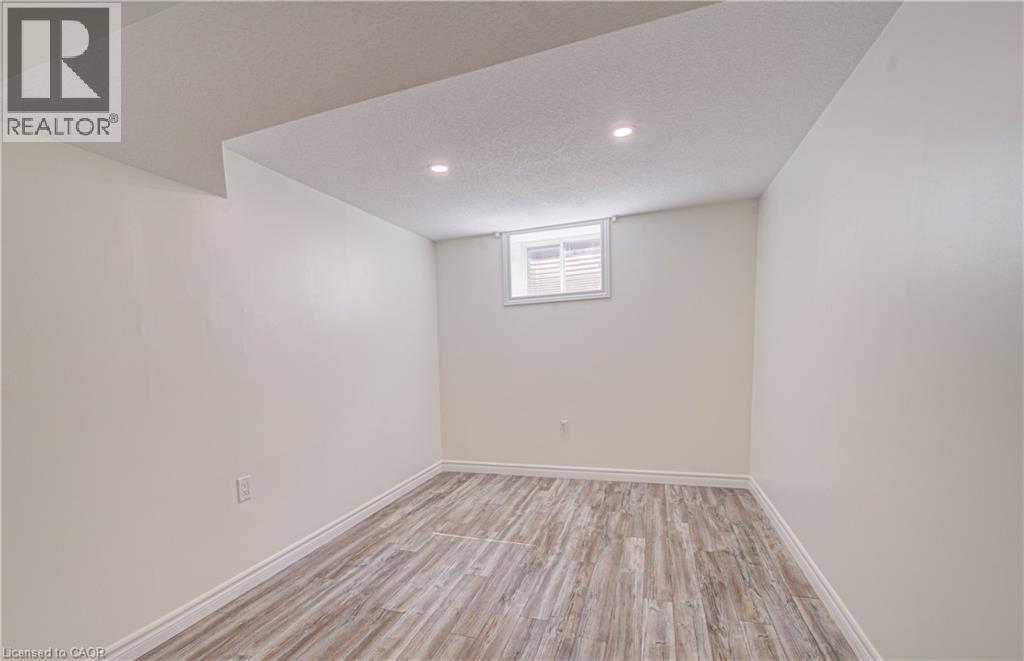 161 Kipling Avenue, Kitchener, Ontario  N2C 2B8 - Photo 35 - 40853968