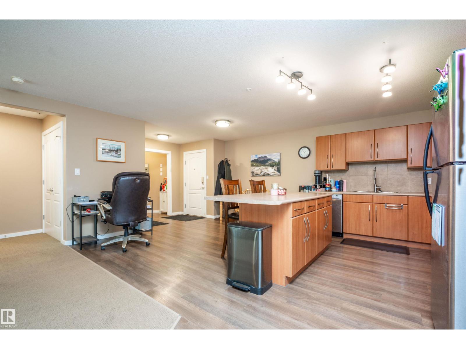 #211 278 Suder Greens Dr Nw, Edmonton, Alberta  T5T 6V6 - Photo 10 - E4502491