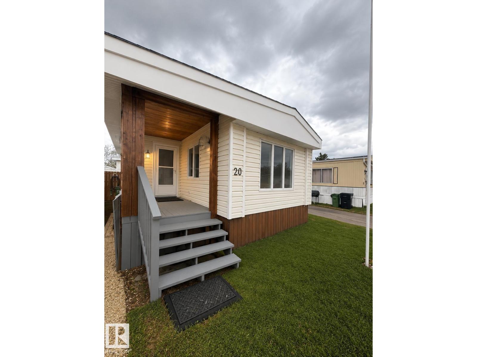 20 West View Bv Nw, Edmonton, Alberta  T5S 1T5 - Photo 10 - E4502489