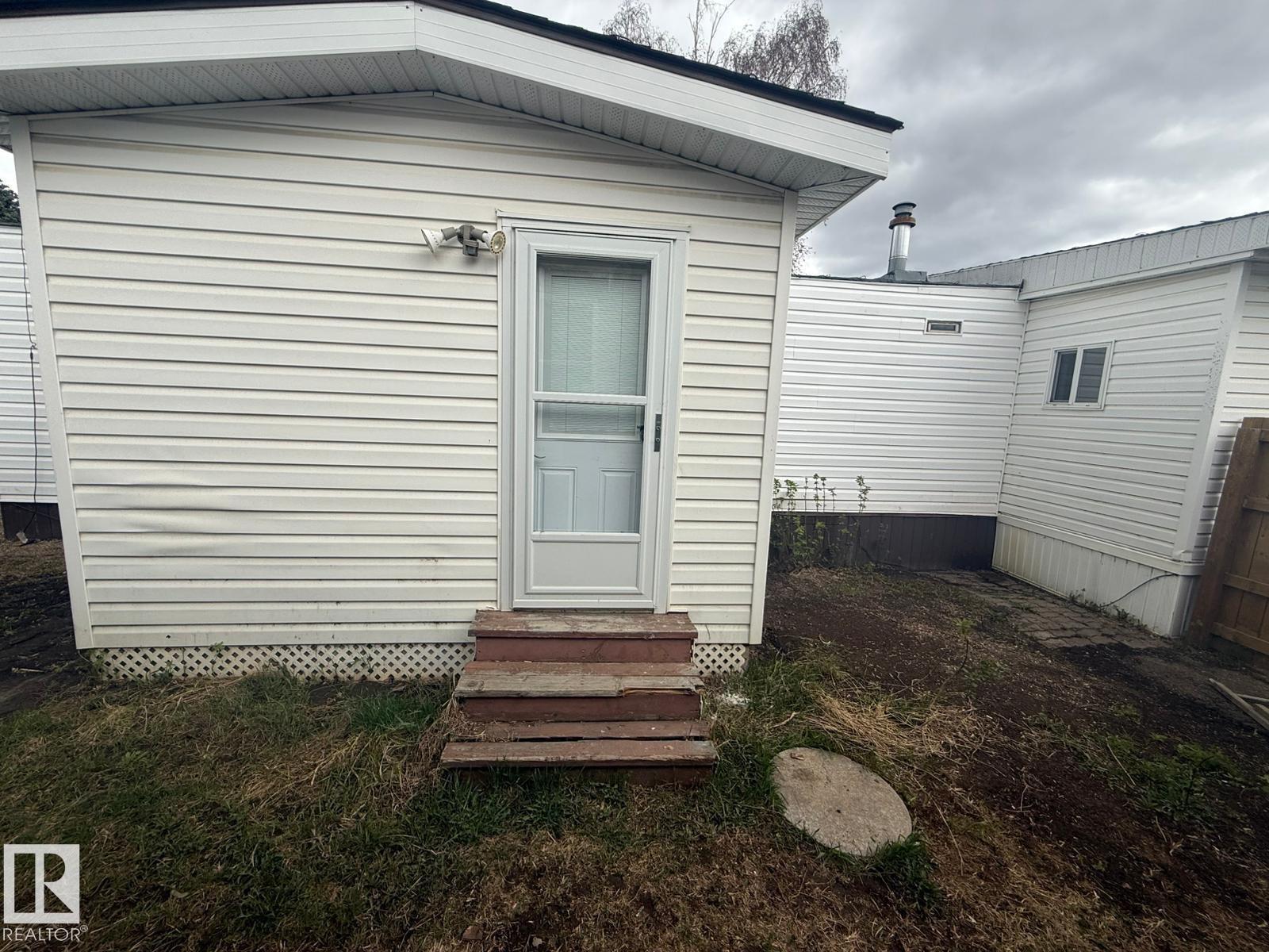 20 West View Bv Nw, Edmonton, Alberta  T5S 1T5 - Photo 12 - E4502489