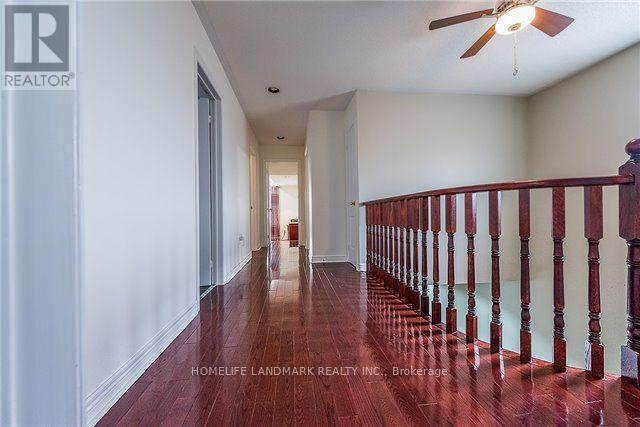 82 Canyon Hill Avenue, Richmond Hill, Ontario  L4C 0E1 - Photo 2 - N13647502