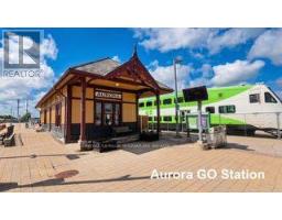 204 - 85 WELLINGTON STREET W, Aurora, Ontario