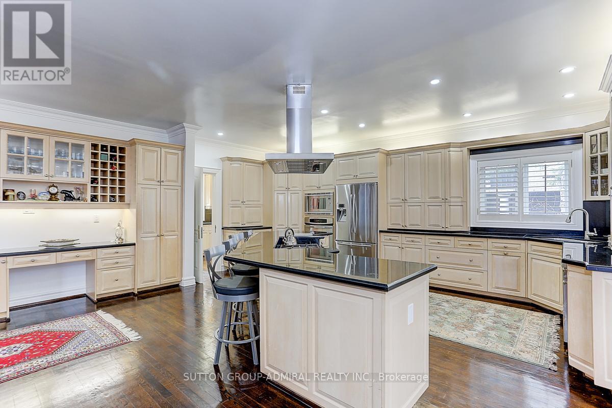 206 Arnold Avenue, Vaughan, Ontario  L4J 1B9 - Photo 14 - N13647542