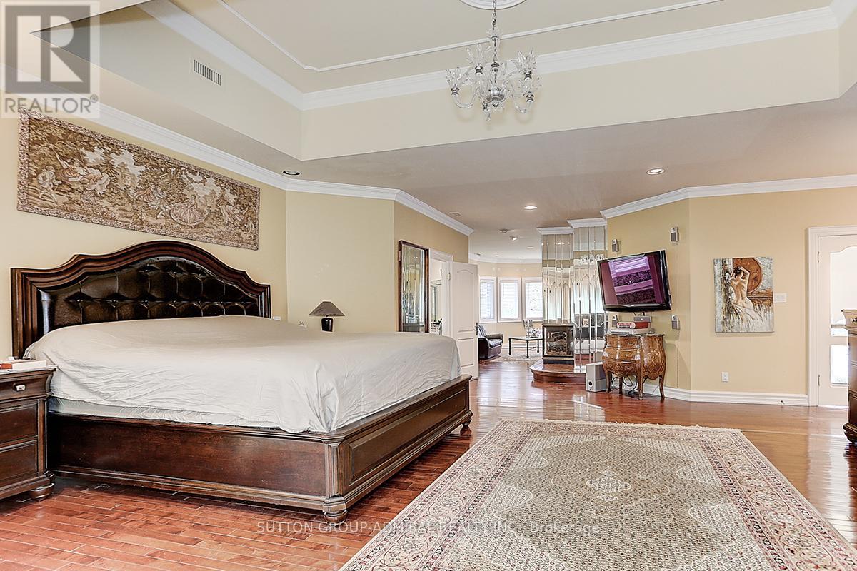 206 Arnold Avenue, Vaughan, Ontario  L4J 1B9 - Photo 19 - N13647542