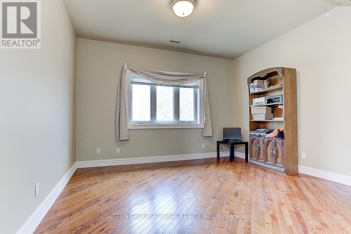 206 Arnold Avenue, Vaughan, Ontario  L4J 1B9 - Photo 22 - N13647542