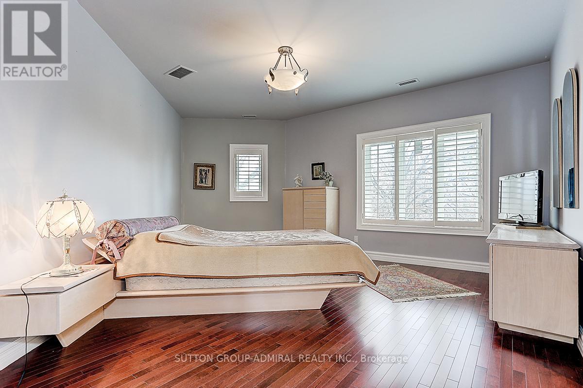 206 Arnold Avenue, Vaughan, Ontario  L4J 1B9 - Photo 23 - N13647542