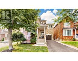 129 BEARE TRAIL, Newmarket, Ontario