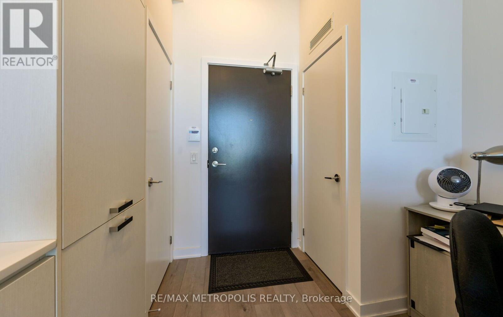 1601 - 60 Honeycrisp Crescent, Vaughan, Ontario  L4K 0N5 - Photo 13 - N13647572