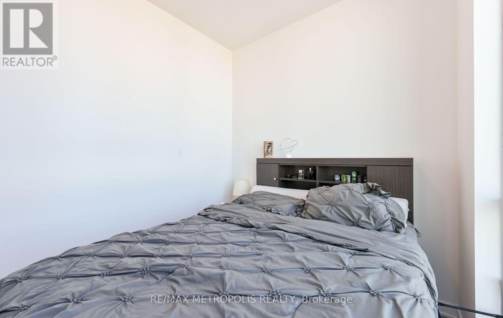 1601 - 60 Honeycrisp Crescent, Vaughan, Ontario  L4K 0N5 - Photo 27 - N13647572