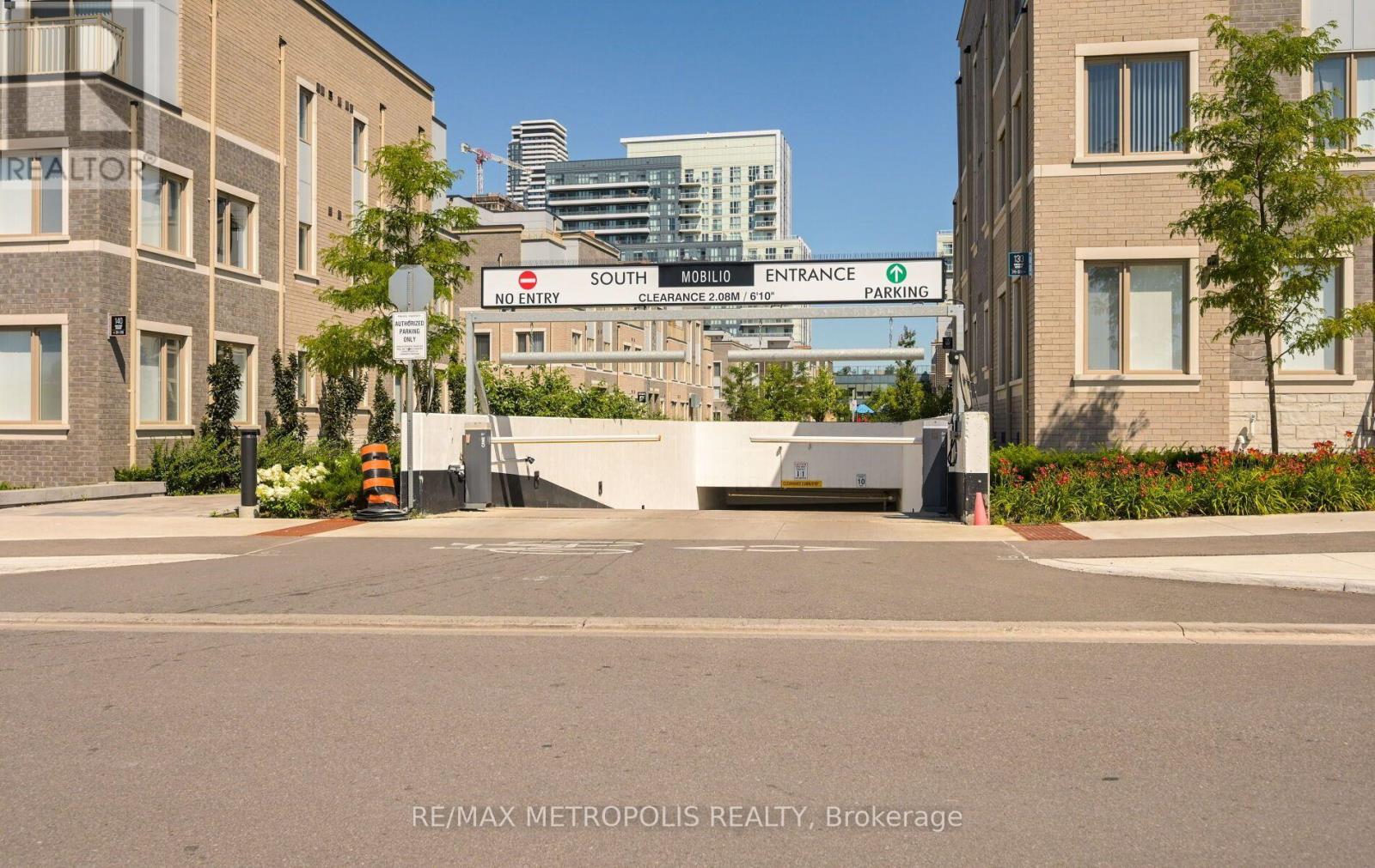 1601 - 60 Honeycrisp Crescent, Vaughan, Ontario  L4K 0N5 - Photo 48 - N13647572