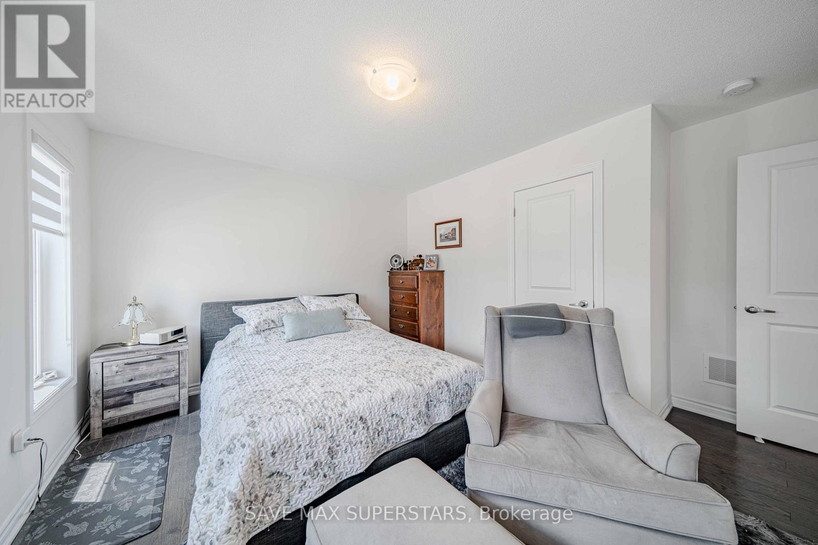 34 Bannister Road, Barrie, Ontario  L9J 0L5 - Photo 27 - S13647576