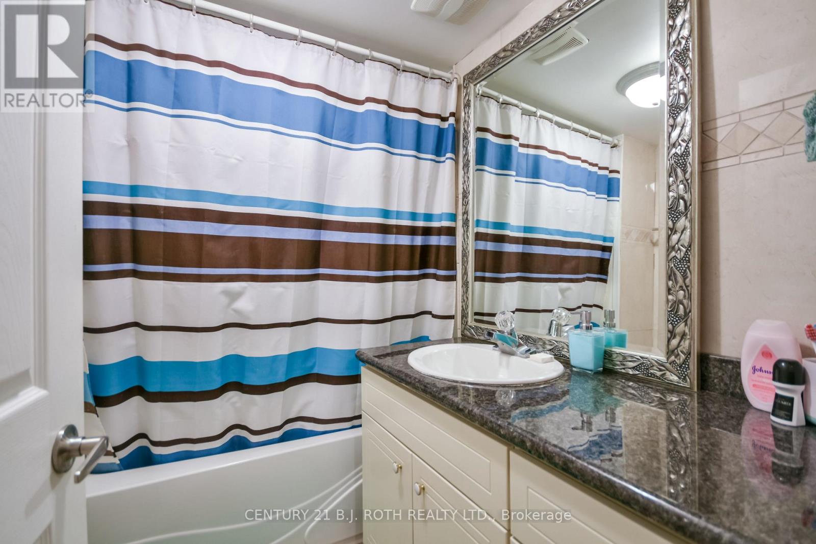 991 Shore Lane, Wasaga Beach, Ontario  L9Z 2B4 - Photo 16 - S13647598