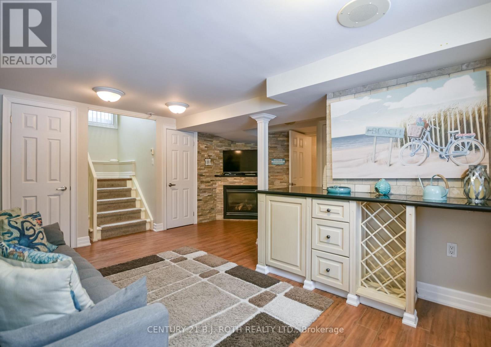 991 Shore Lane, Wasaga Beach, Ontario  L9Z 2B4 - Photo 8 - S13647598