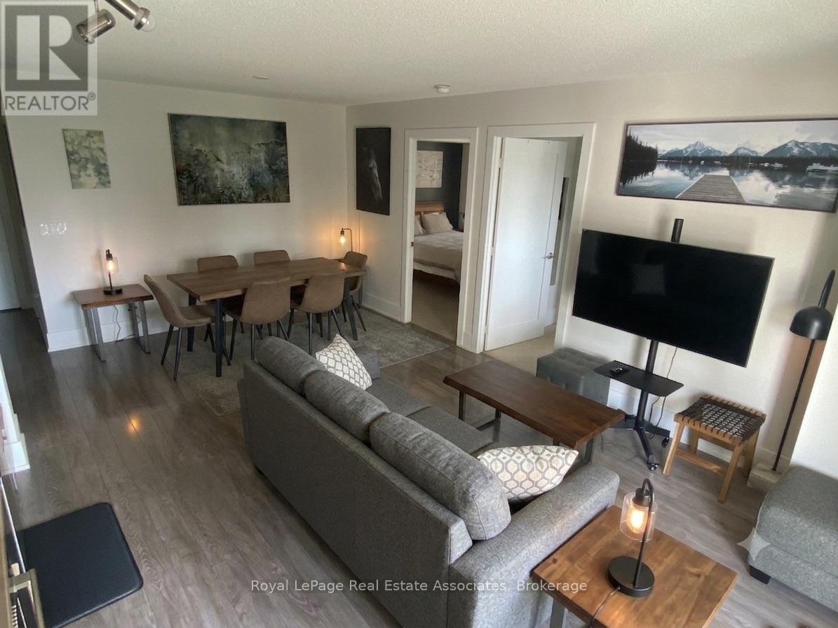 611 - 300 Front Street W, Toronto, Ontario  M5V 0E9 - Photo 2 - C13498358