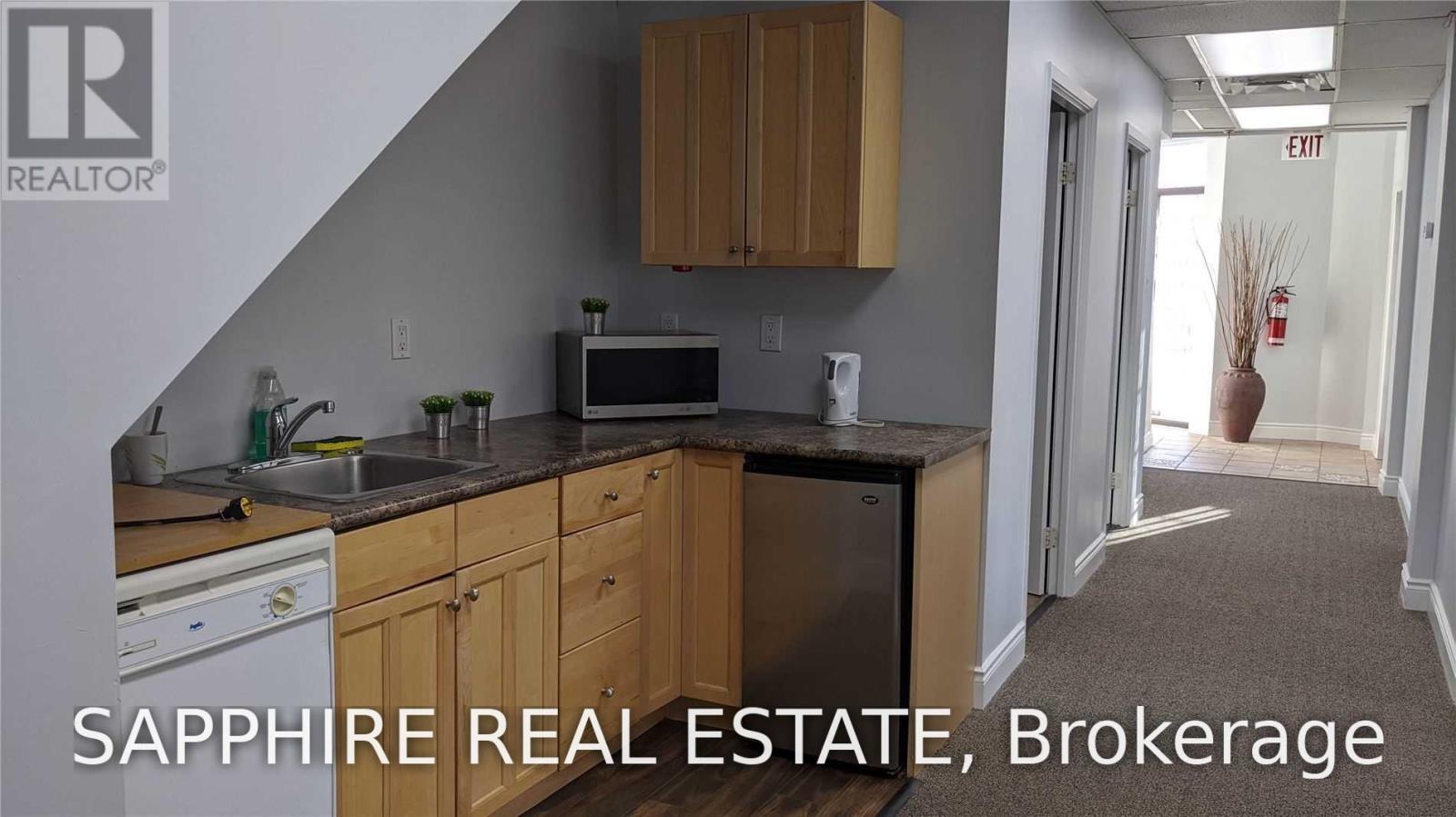 1-202 - 7885 Tranmere Drive, Mississauga, Ontario  L5S 1V8 - Photo 5 - W13647500