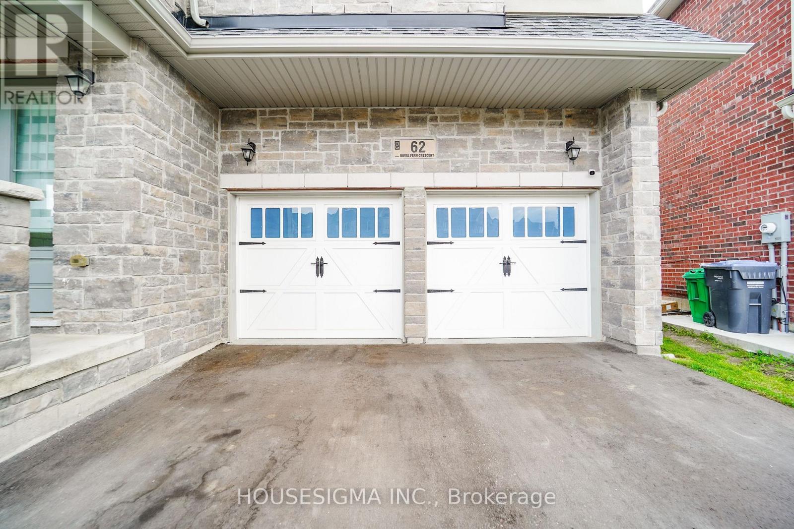 62 Royal Fern Crescent, Caledon, Ontario  L7C 4H1 - Photo 3 - W13647510