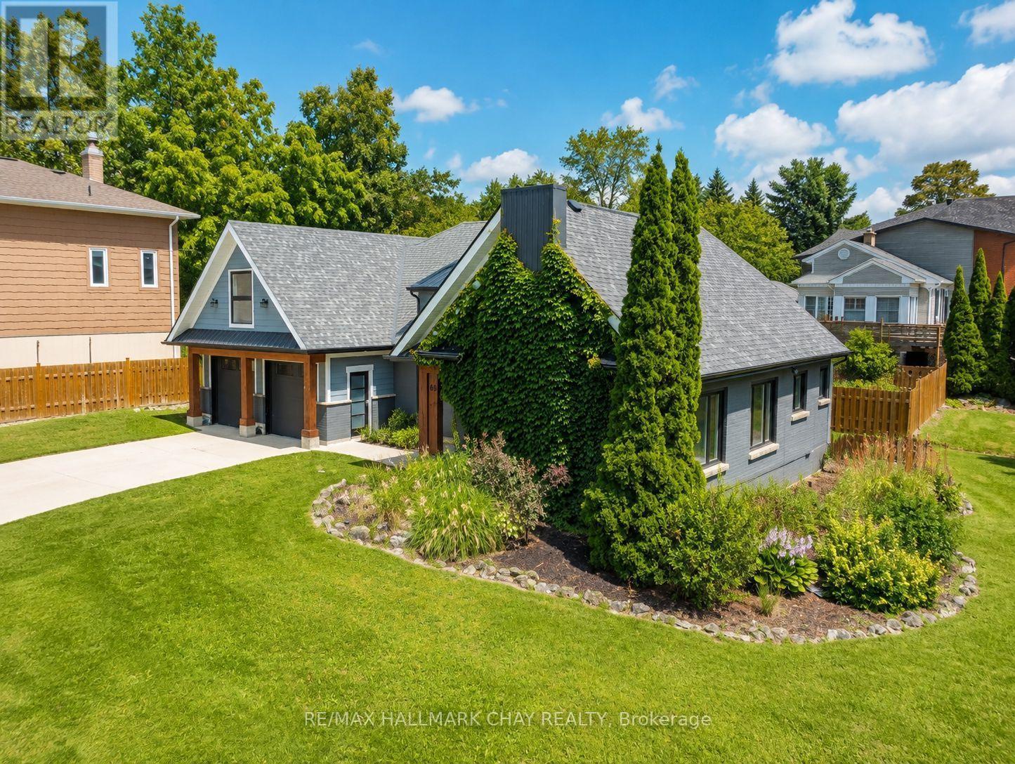 69 RODNEY STREET, Barrie, Ontario
