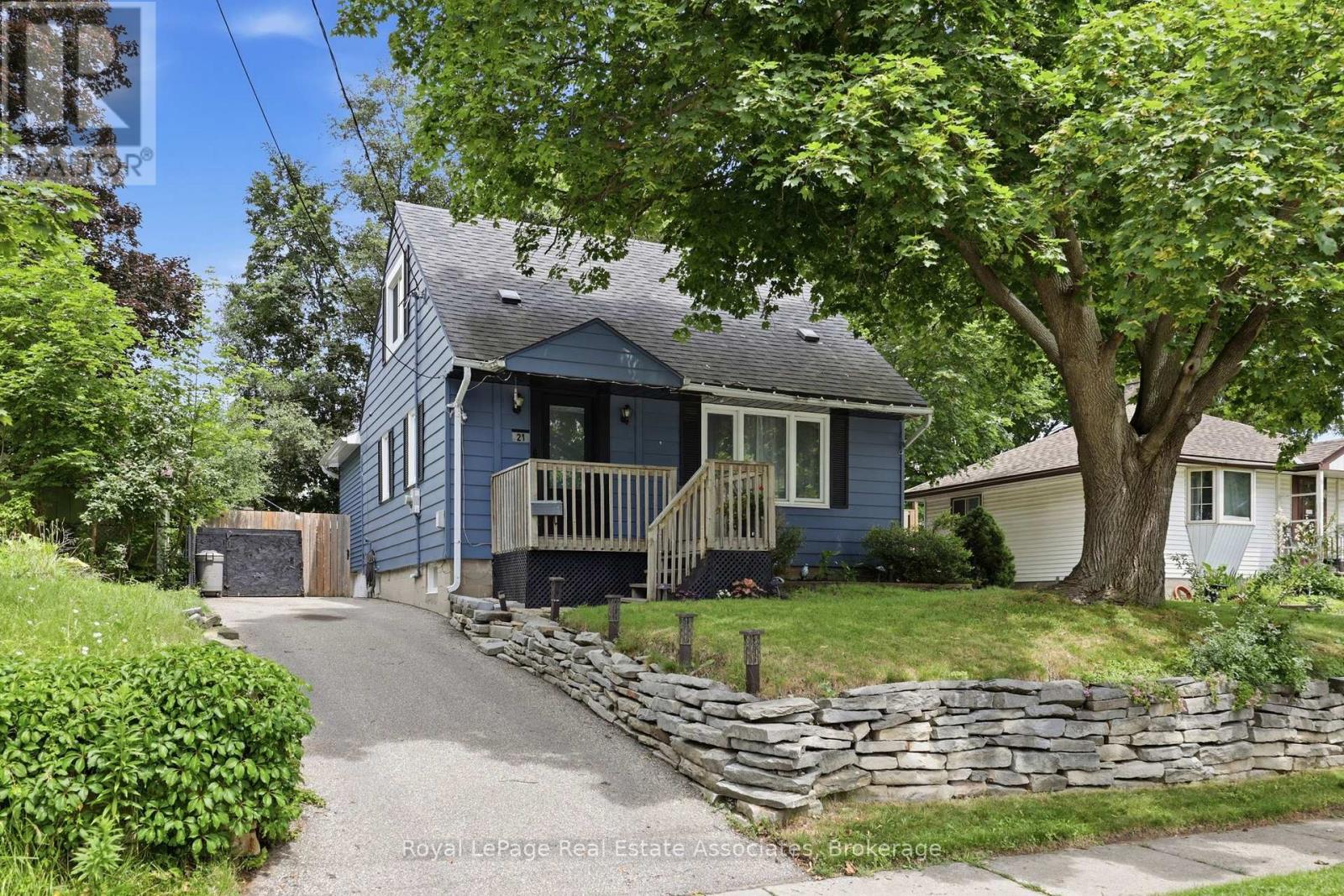 21 RIDGEWOOD AVENUE, Guelph, Ontario