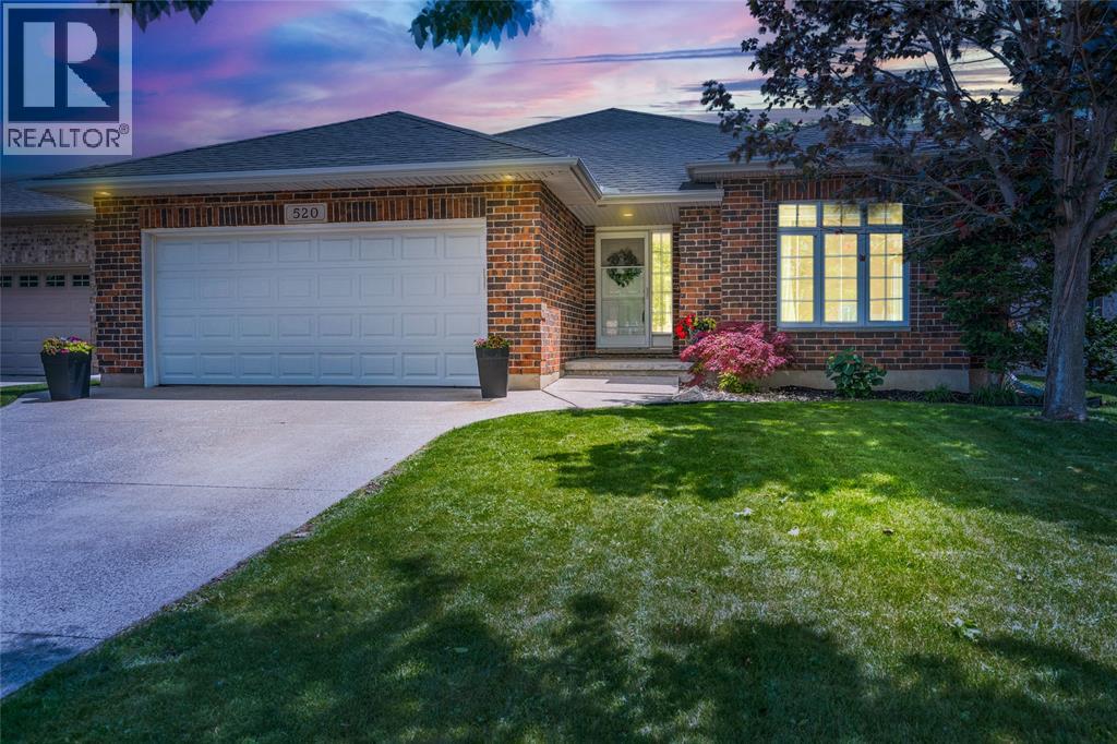 520 FOXWOOD COURT Sarnia Ontario Canada N7S0A6 2
