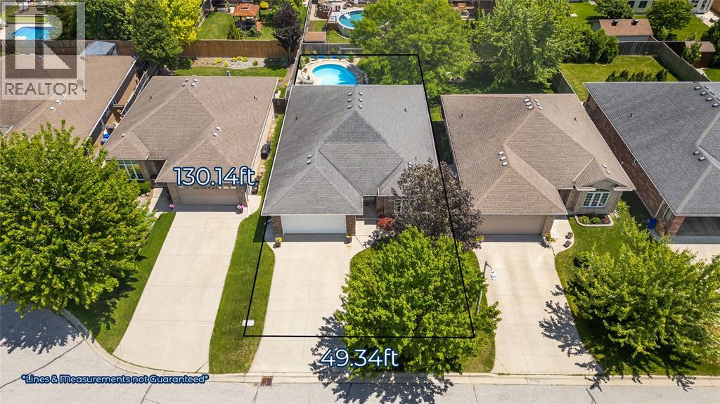 520 FOXWOOD COURT Sarnia Ontario Canada N7S0A6 3