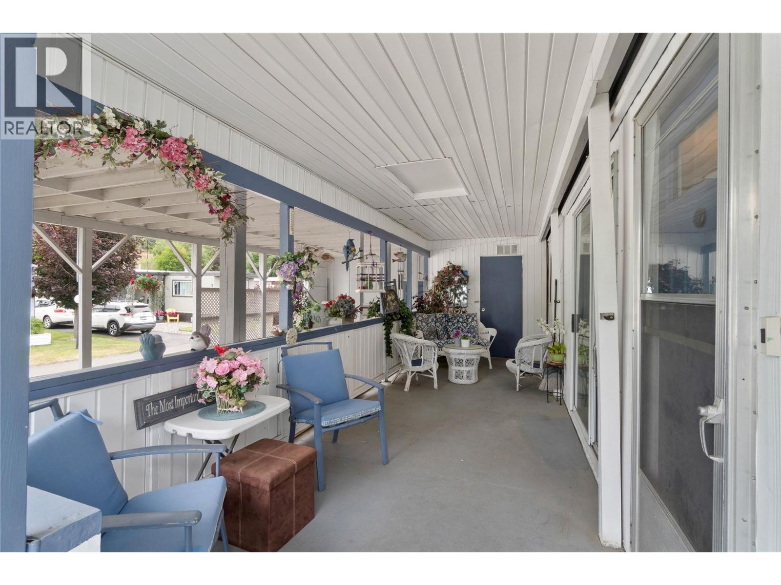 2400 Oakdale Way Unit# 220, Kamloops, British Columbia  V2B 6W7 - Photo 11 - 10393172
