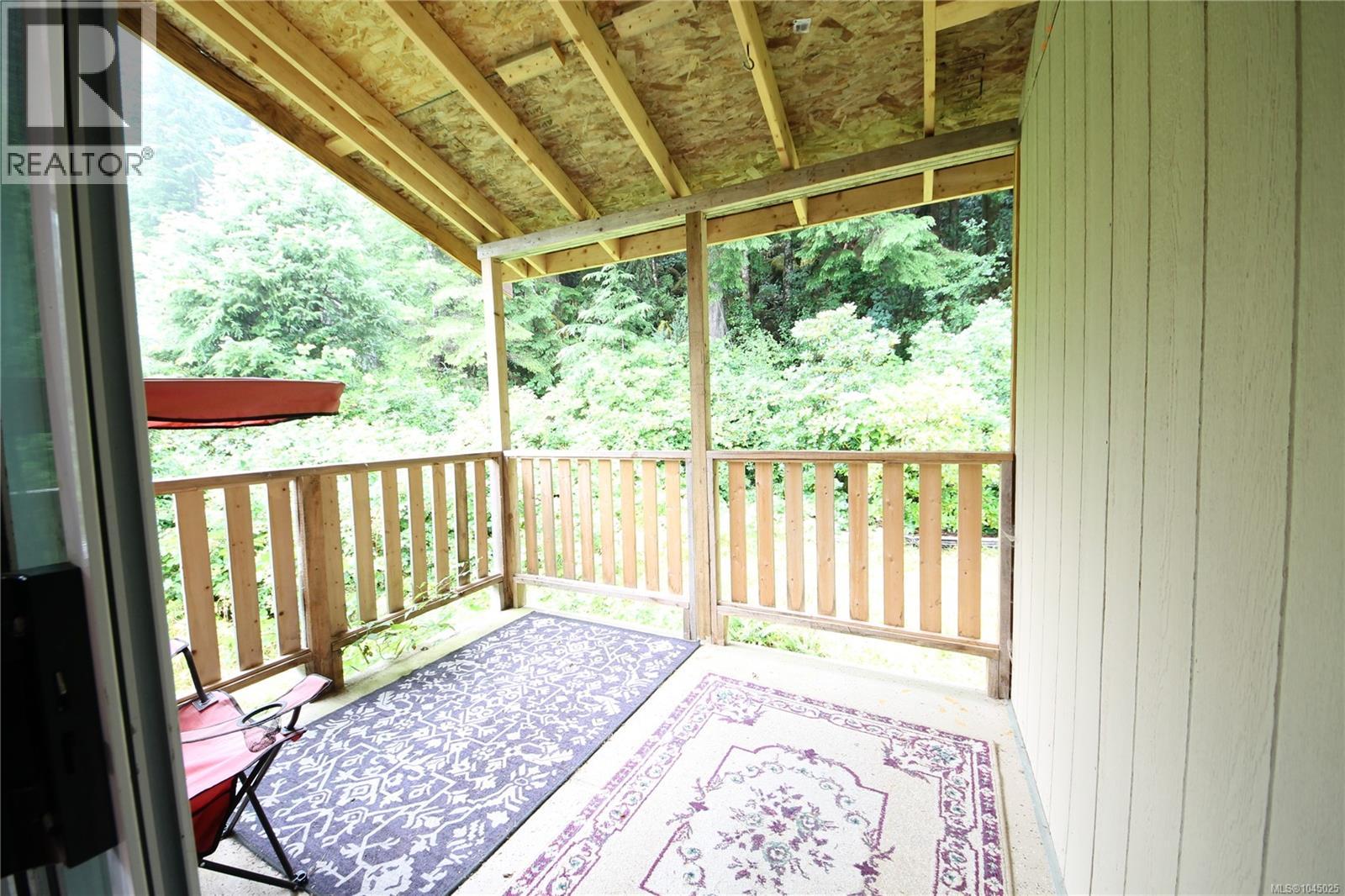 406 Ferris Rd, Zeballos, British Columbia  V0P 2A0 - Photo 7 - 1045025