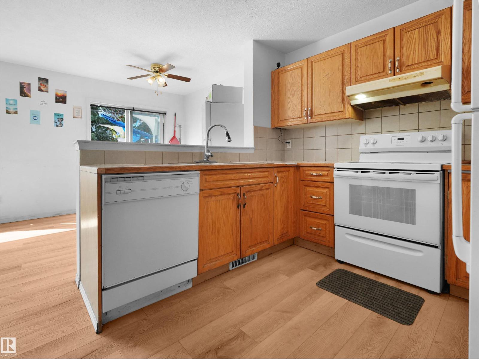 #9 16933 115 St Nw, Edmonton, Alberta  T5X 6E3 - Photo 7 - E4502495