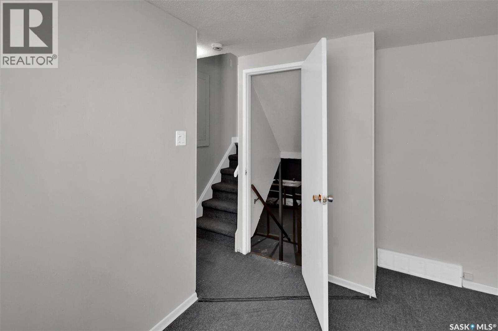 49-51 Carleton Drive, Saskatoon, Saskatchewan  S7H 3N9 - Photo 12 - SK044777